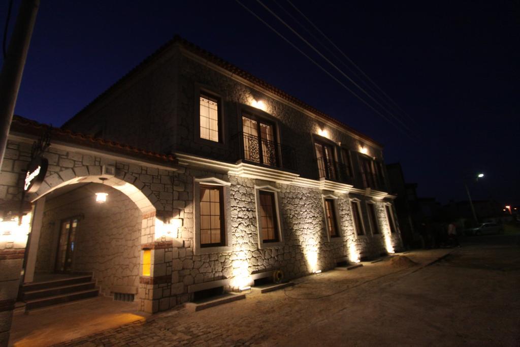 Alacati Koclu Konagi Hotel Екстериор снимка