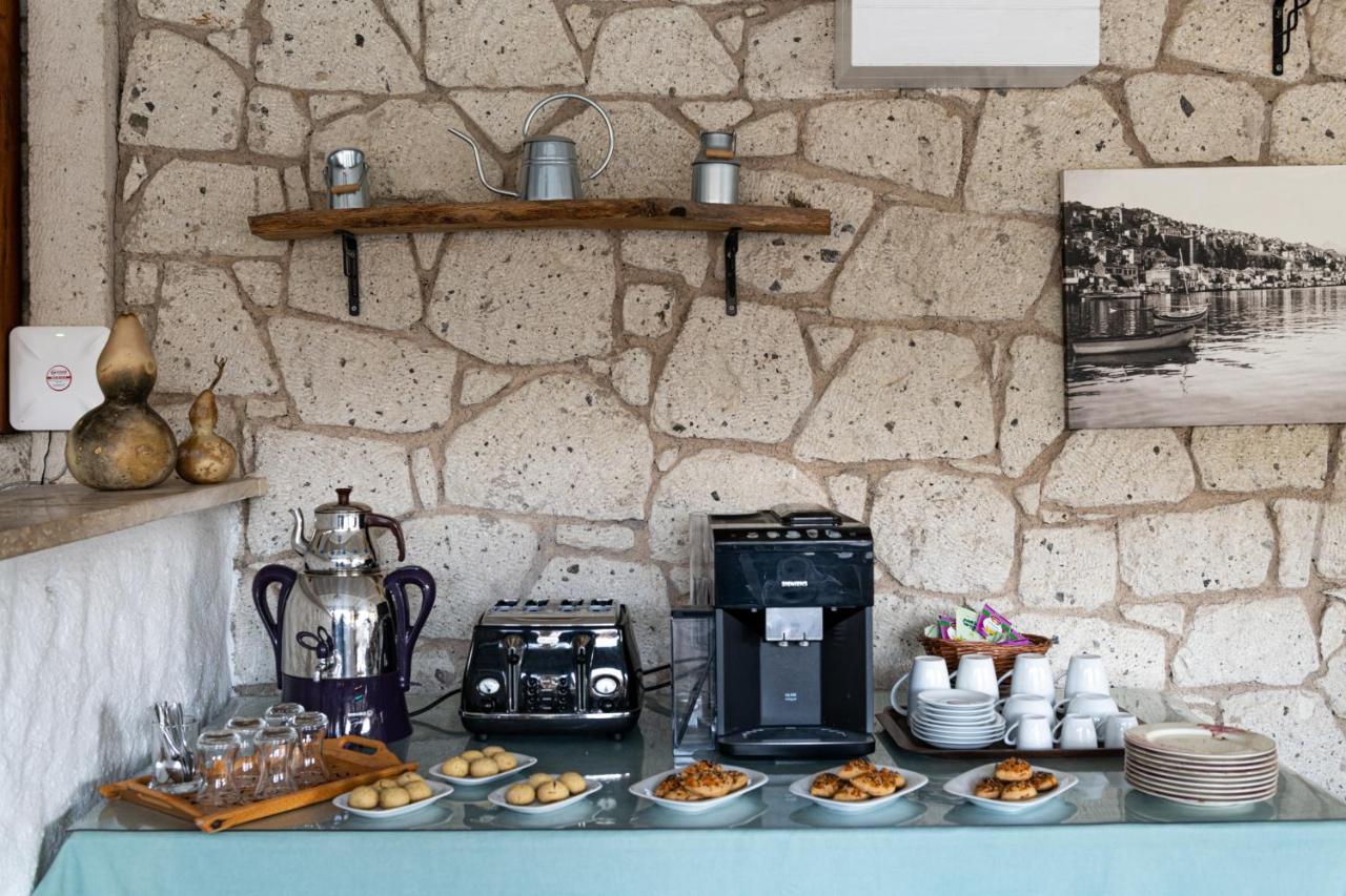 Alacati Koclu Konagi Hotel Екстериор снимка