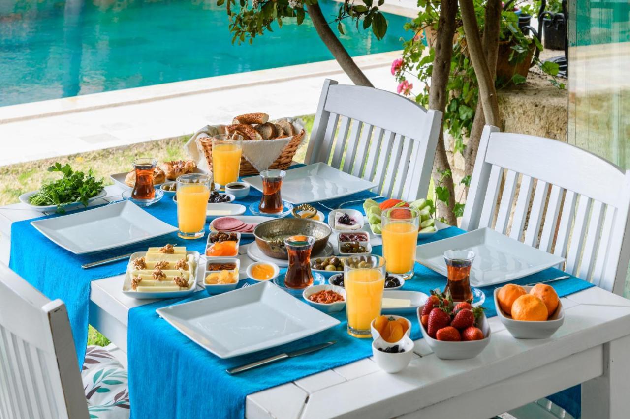 Alacati Koclu Konagi Hotel Екстериор снимка