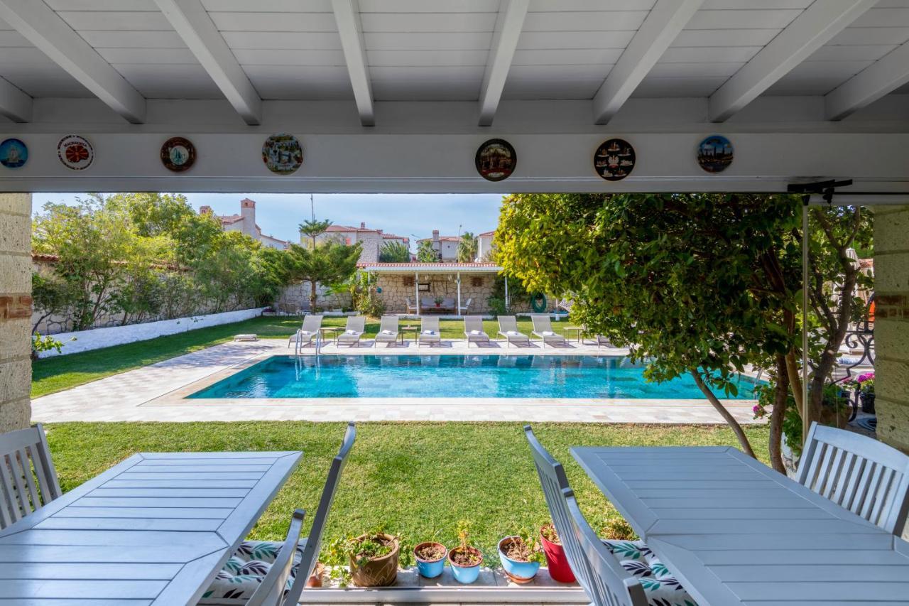 Alacati Koclu Konagi Hotel Екстериор снимка