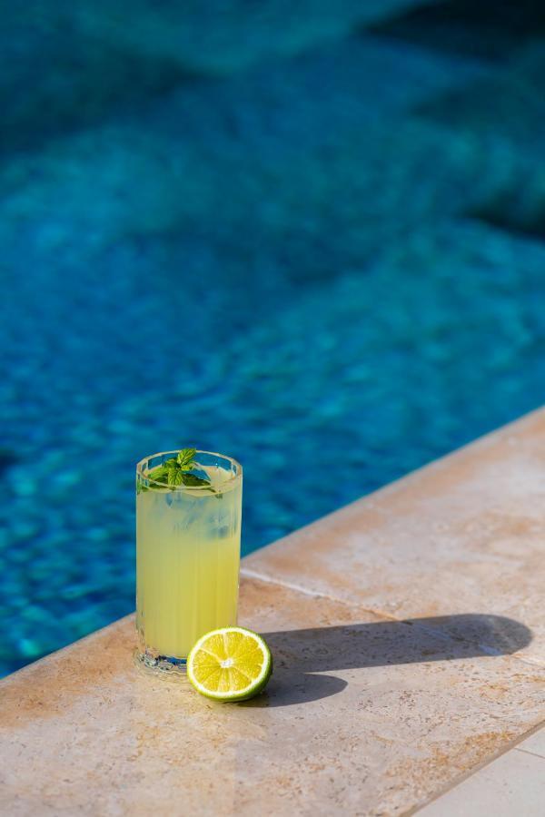 Alacati Koclu Konagi Hotel Екстериор снимка