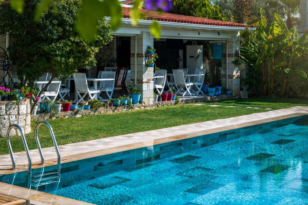 Alacati Koclu Konagi Hotel Екстериор снимка