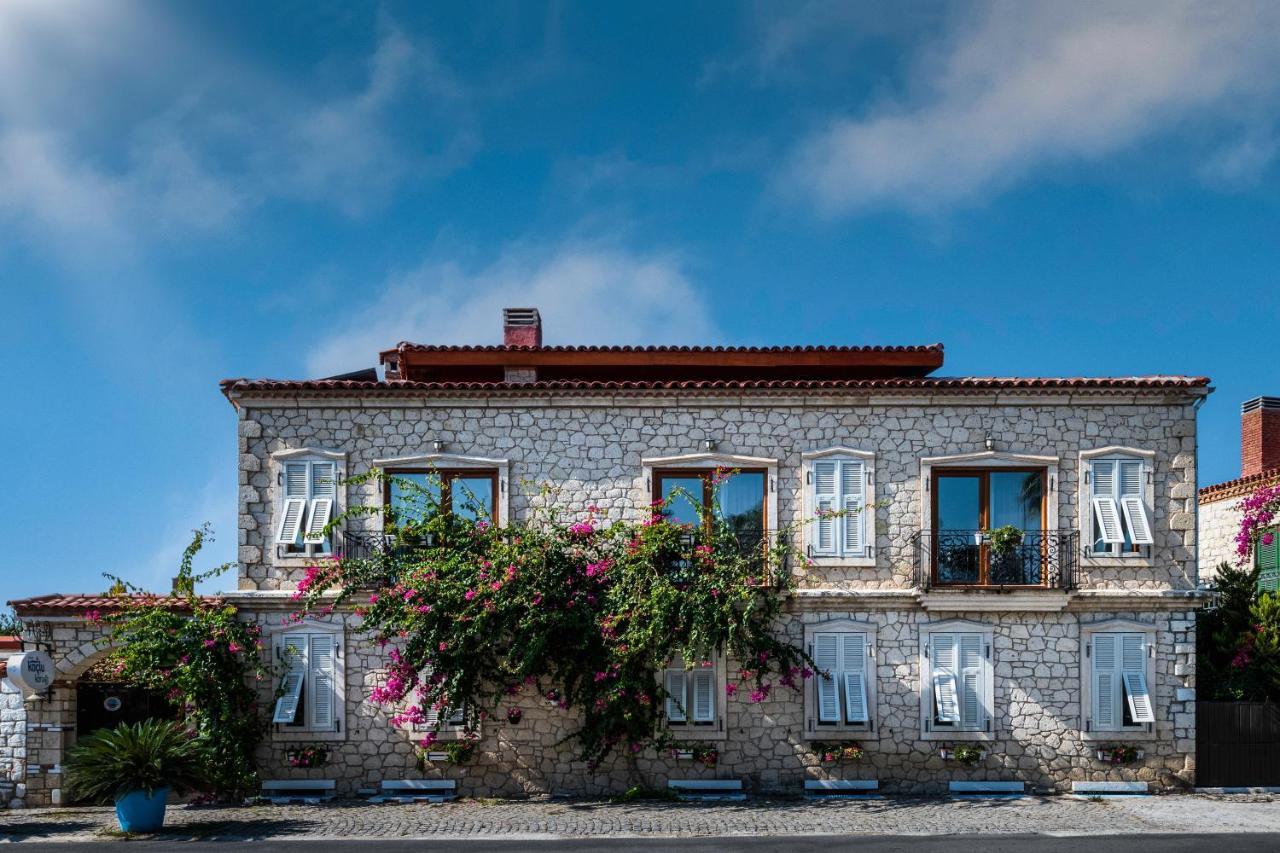 Alacati Koclu Konagi Hotel Екстериор снимка